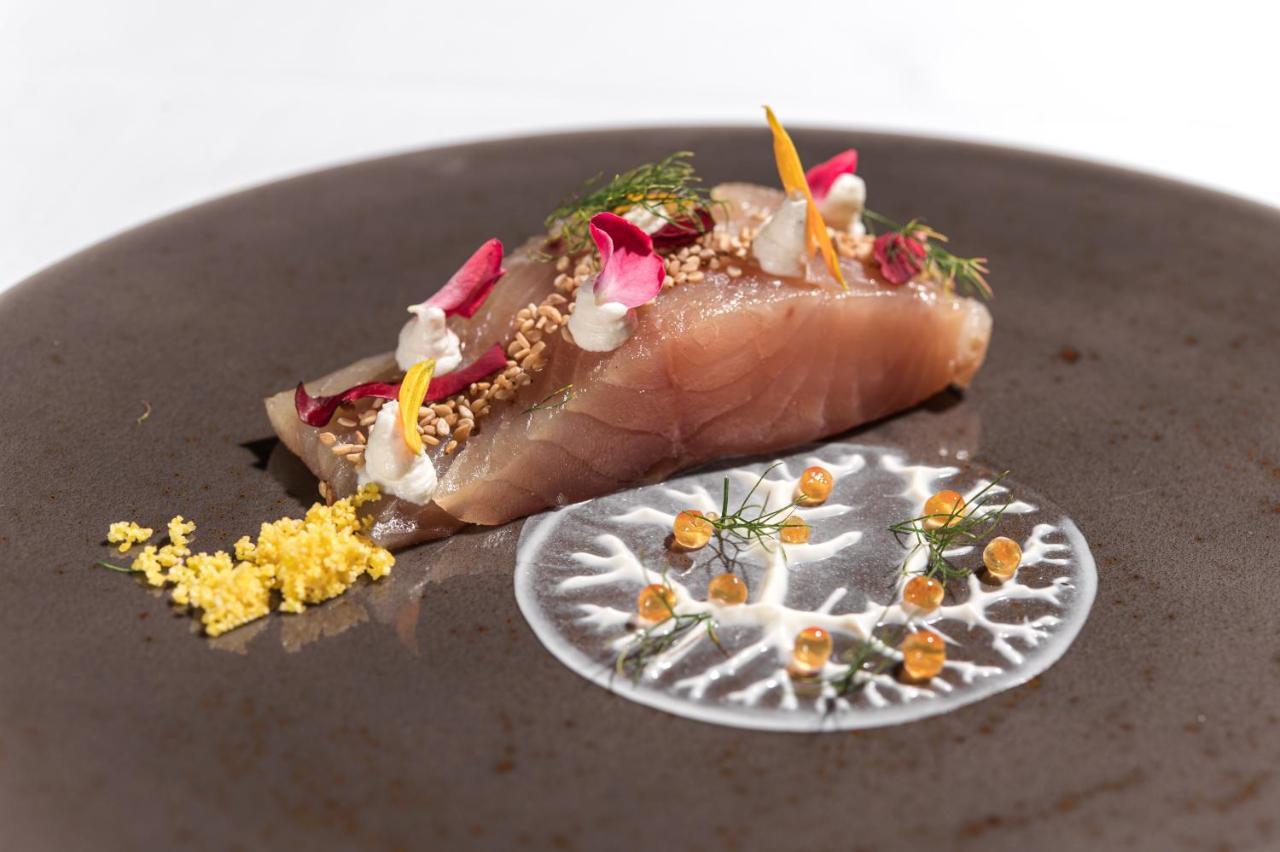 Dam Boutique Hotel & Restaurant 新戈里察 外观 照片