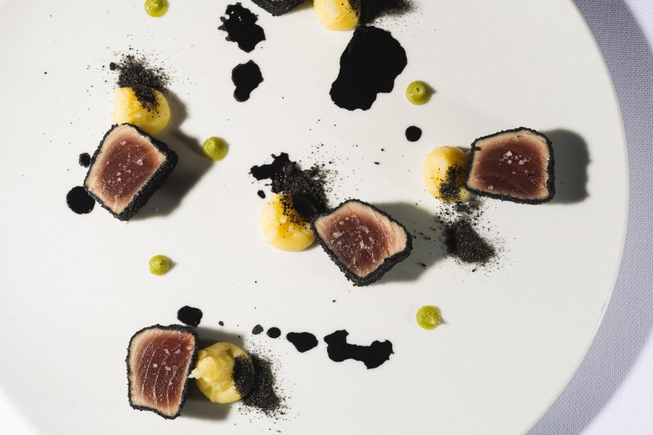 Dam Boutique Hotel & Restaurant 新戈里察 外观 照片