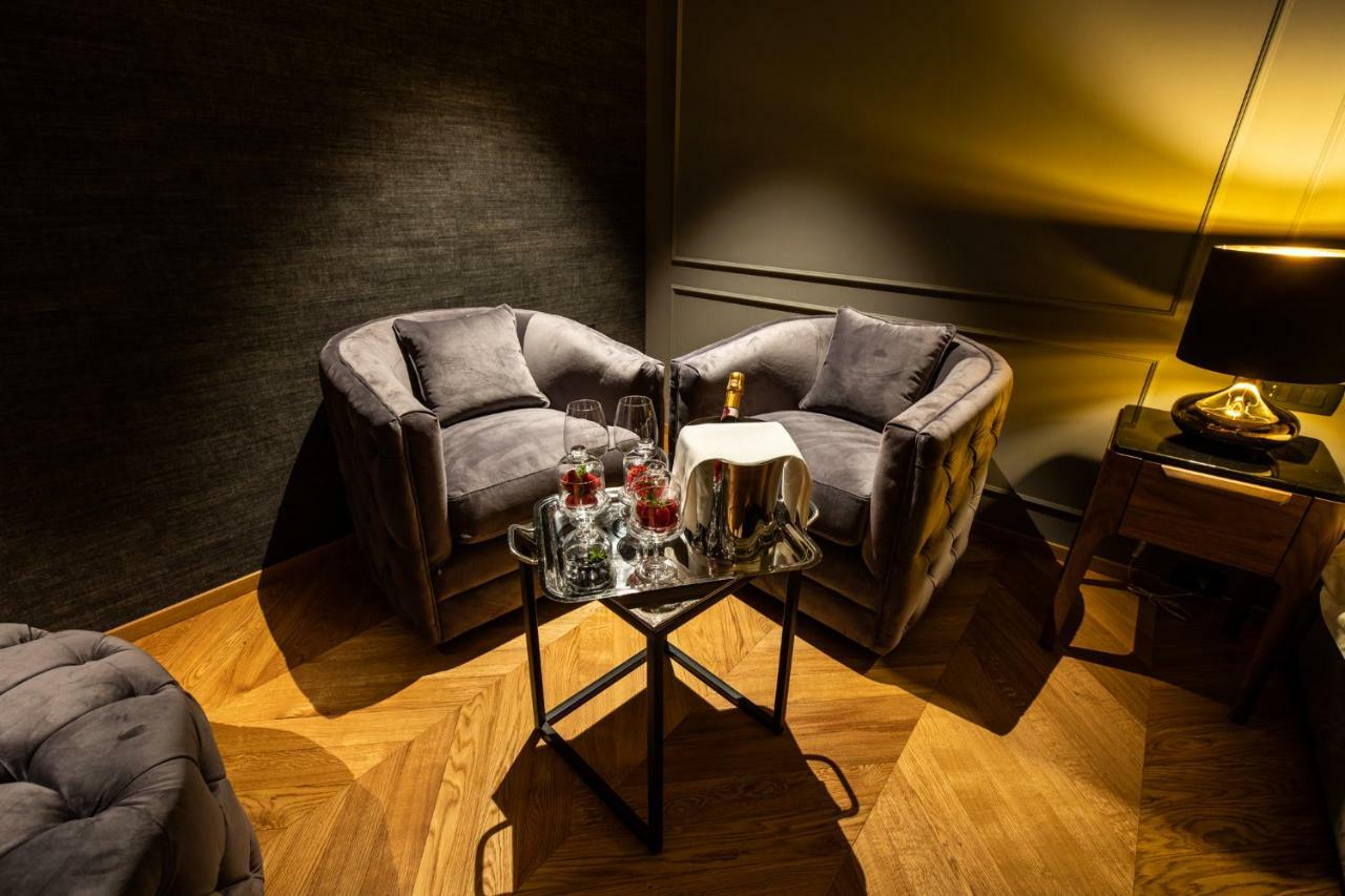 Dam Boutique Hotel & Restaurant 新戈里察 外观 照片