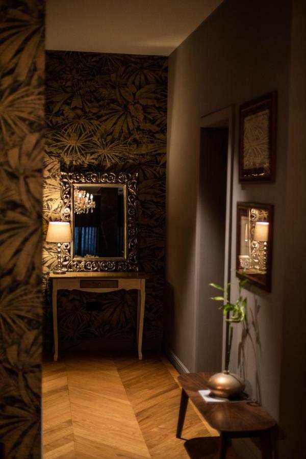 Dam Boutique Hotel & Restaurant 新戈里察 外观 照片