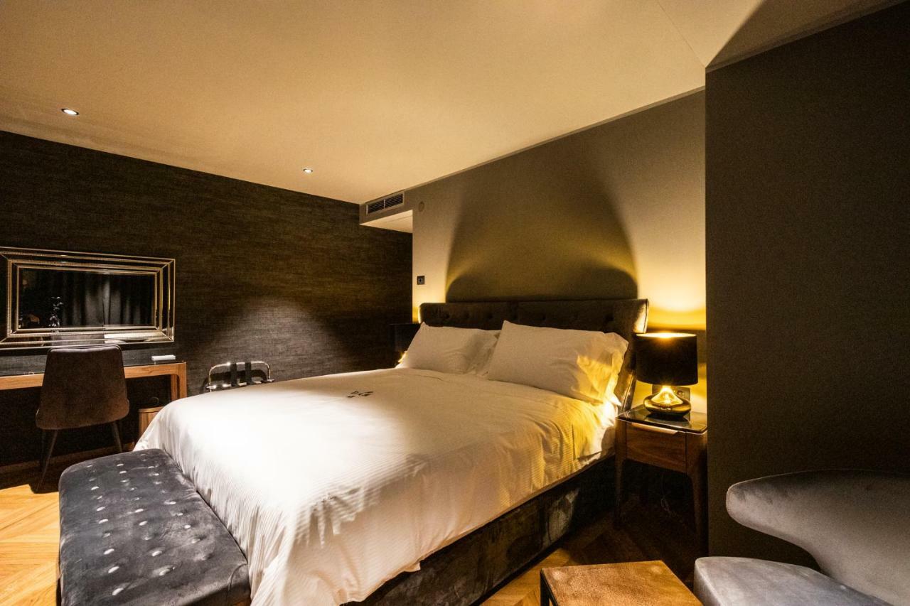 Dam Boutique Hotel & Restaurant 新戈里察 外观 照片