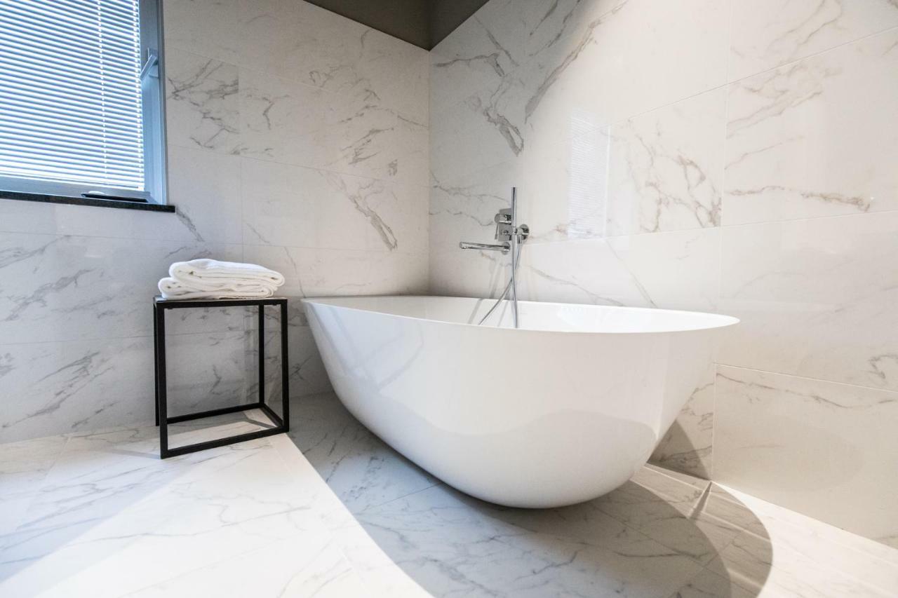 Dam Boutique Hotel & Restaurant 新戈里察 外观 照片